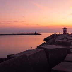 scheveningen-lighthouse-sunset